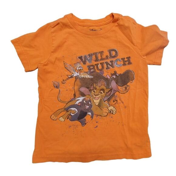 Bundle of 4 disney shirts - Picture 4 of 5